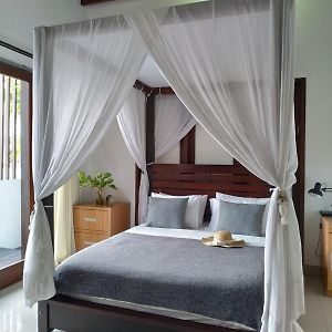 Villa à 2 Chambres à Coucher